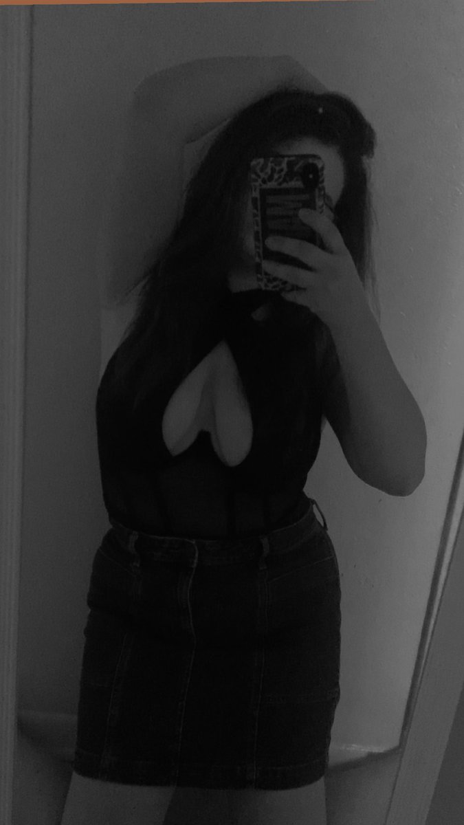 leahlorraineee's tweet photo. #content #onlyfans 
Text me !! https://t.co/oMdAM8eREU