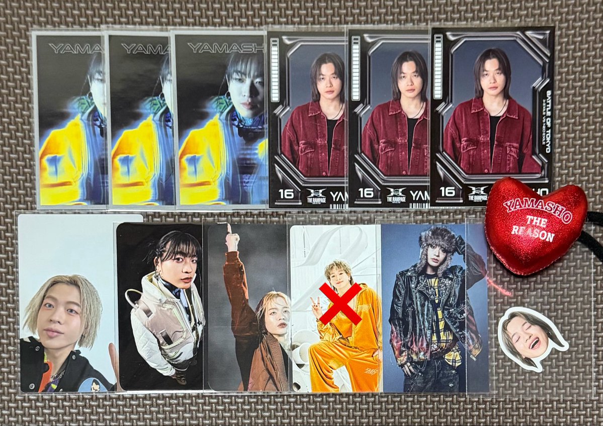 ccc_qy's tweet photo. @1 THE RAMPAGE ランペ (R)MPG MA55IVE 交換 アクスタ トレカ 会場ガチャ

求→買取 > リプ欄、他
       鈴木昂秀

譲→山本彰吾 川村壱馬 吉野北人

山本Ⓜ️関連厳しめです🙇‍♀️

6/20.21福井 > 郵送
お気軽にお声掛けください！ https://t.co/4f0cRpsotn