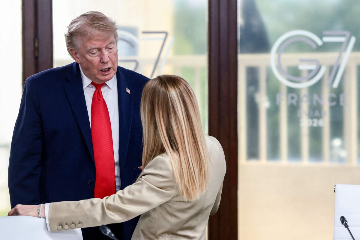 julioastillero's tweet photo. #Trump se ha topado con #Meloni: el estadunidense quiso demeritar a la italiana por lo sucedido en la pasada reunión del G7: me pidió una fotografía y me dio pena, dijo Donald, y Giorgia  respondió con dureza: "“Hay cosas que merecen una respuesta inmediata: las declaraciones de Donald Trump son totalmente inventadas. Francamente, estoy estupefacta (...) No sé por qué el presidente de Estados Unidos se comporta así con sus aliados; en cualquier caso, no es la primera vez que ocurre (...) Hay una cosa que debe recordar: ni yo ni Italia suplicamos jamás”. 
De inmediato, el ministro de Relaciones Exteriores de Italia canceló una visita a Estados Unidos programada para sábado y domingo próximos.-