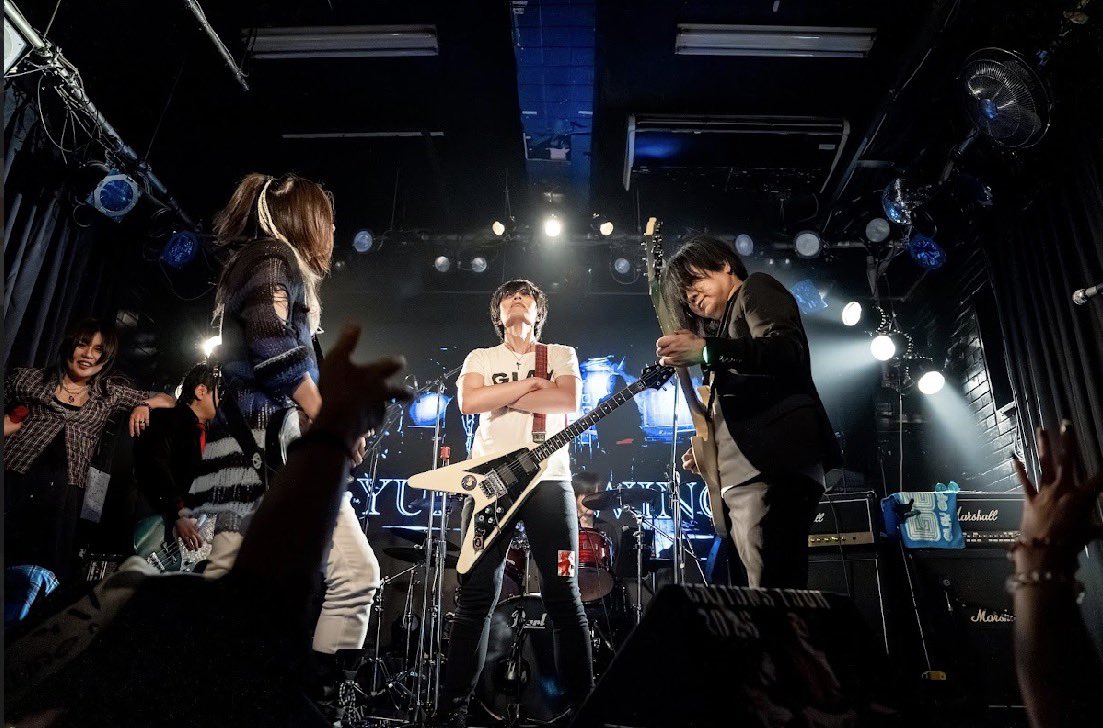 haruki_zema_'s tweet photo. 2枚目は元ネタ

真ん中の方は休憩してる訳ではございません。
撮影 @scl_kenjimazaki https://t.co/UEfYgjBTJD