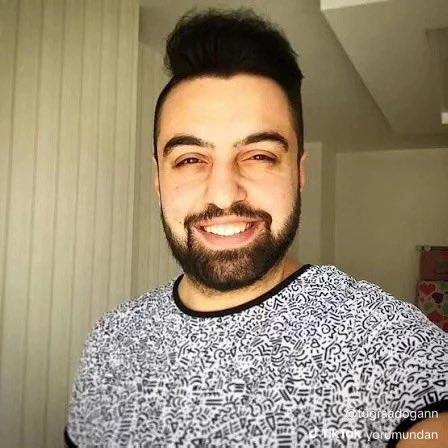 eskihamzard's tweet photo. duş+uyku sonrası uyanınca saçlar https://t.co/daVrNGi25N