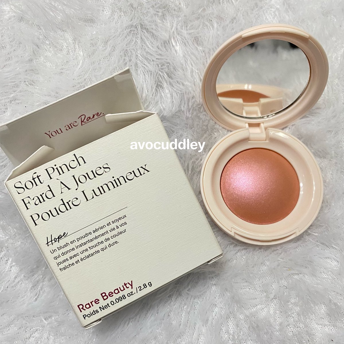 avocuddley's tweet photo. #wts #preloved #jualrugi 
Rare Beauty Soft Pinch Luminous Powder Blush in Shade Hope (NEW) + free paper bag sephora

💸 450k (di web sephora 559k and waitlist) blm ongkir
🖇️ masih utuh (never used or swatch before)
🗓️ EXP Date 30 march 2028
📍Jakarta Selatan https://t.co/f6zkaJ4sJE