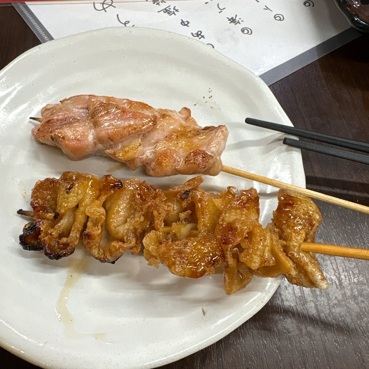 _syayoh_'s tweet photo. #酒が好き学園スクールアイドル同好会

神戸にてLainezさん、KSさんと https://t.co/jme5GJJFnu