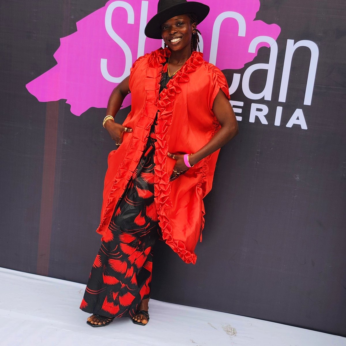 AARAOLU's tweet photo. If SHE CAN,then I CAN
I CAN DO MORE
#shecandomoreNigeria
#shecan
#Ican
#X2026 https://t.co/FpCo7p6pWT