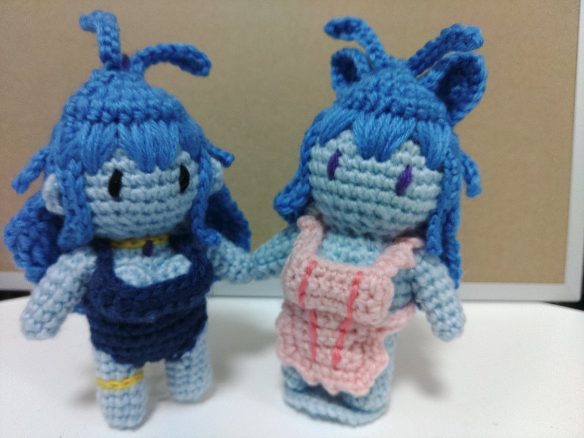 miso_mikoto's tweet photo. エプロンぷるるちゃんです。
ノワールちゃんににせて猫耳ついていますが、スライム擬態なので普通の耳もついています。
水着は洗濯中なので裸エプロンです。　スライムセーフ！！

明日のイベントに間に合えばもう1人増やします。 https://t.co/rRLGDQSeC2