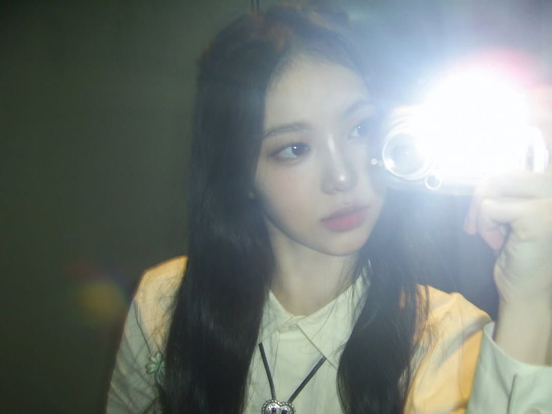 spathelord's tweet photo. ขอให้คนใจดีกับน้องเยอะ ๆ มีคนรักเพิ่มขึ้นทุกวัน! น้องรักแฟนคลับมาก ตั้งใจรักมาก แบบ appreciate การมีอยู่ของแฟนคลับมากอะ เคยบอกด้วยว่าอ่านจดหมดของแฟนคลับจากดึกจนถึงเช้ามืดเลย คนเก่ง เซนเตอร์สุดเจ๋งของฉัน รักนะอีอัน~ 🥺🩵 https://t.co/EJIbl7G3QC