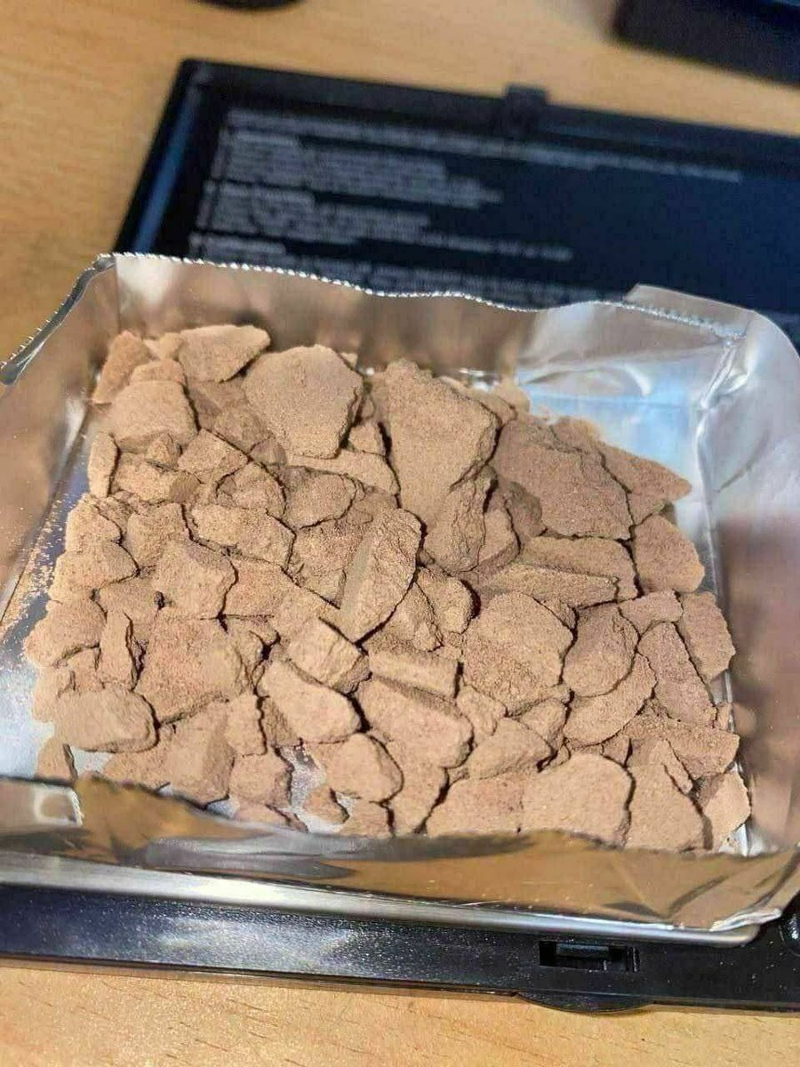 rolly_pitch's tweet photo. HEROIN

 Fent Free &amp; Very Potent 
#drugtwt https://t.co/k7OB71AJZe