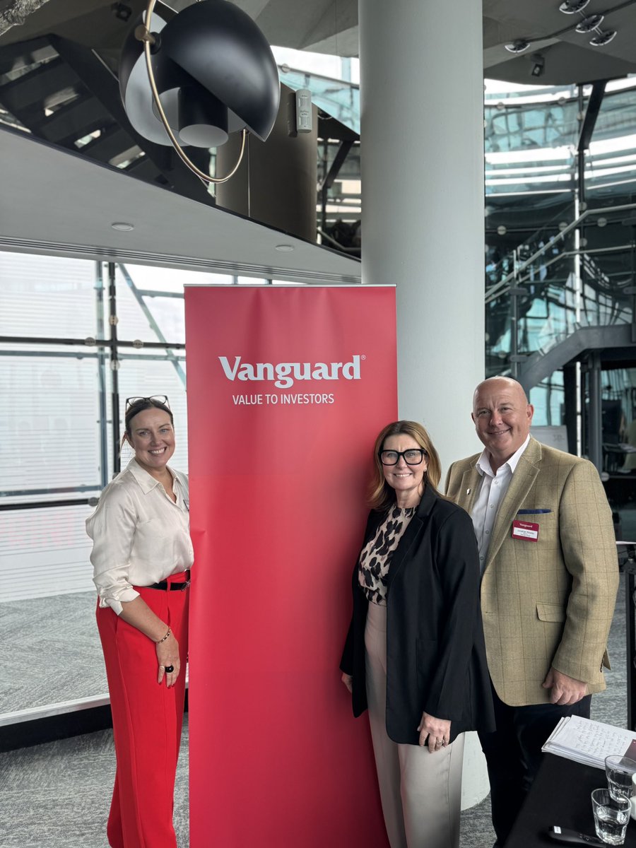 HamnettWealth's tweet photo. Jonathan took part in an expert panel discussion on Wednesday with @Vanguard_Group 
 discussed AI, adaptation in finance, consumer duty and driving costs down for consumers. Change is coming but the need for human Contact and personalised advice never been greater. #ai #trust https://t.co/DpFjuF3qca