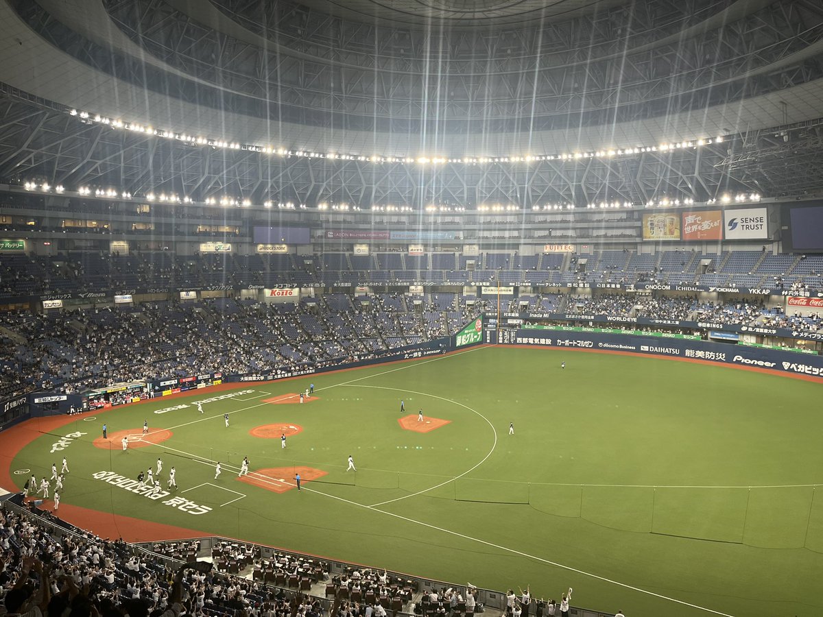 Bullshoot_orix's tweet photo. 2試合連続サヨナラ！！！！！！！！
仕事終わってから現地来てよかったwww
#Bs2026 https://t.co/Ru4EOmfH3h