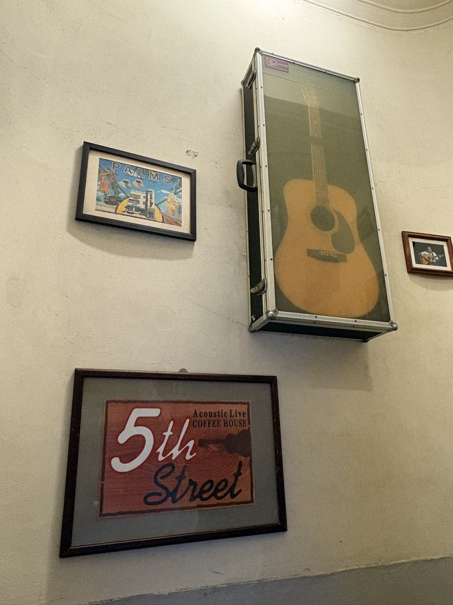 ukejackie's tweet photo. 5thStreet でした https://t.co/UbyIEcMBo5