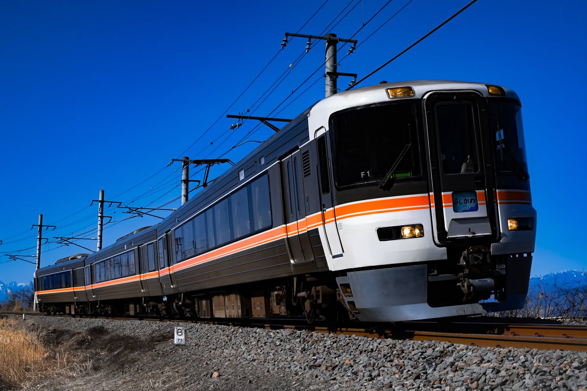 Higashi166's tweet photo. R8上半期🙄
受験終わったから電車すっぞ‼️と思いつつもあまりやる気が出ない今日この頃 https://t.co/UMBj7jWjGl