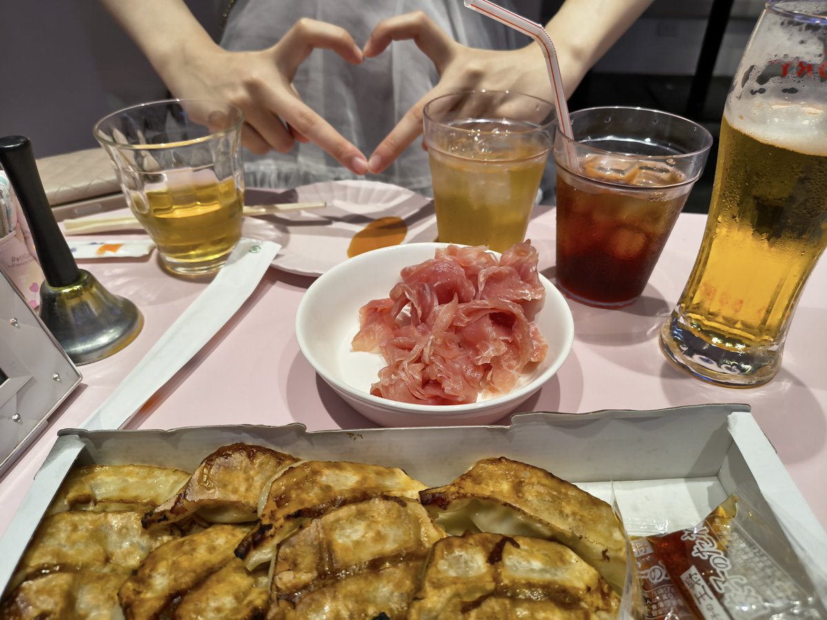 beri_2_3's tweet photo. 仲良しさんが初のお手伝い＆なぎさんが凱旋ということでRingへ
久しぶりだったけど、みんな声かけてくれて嬉しかった https://t.co/uLRD1gNE2K