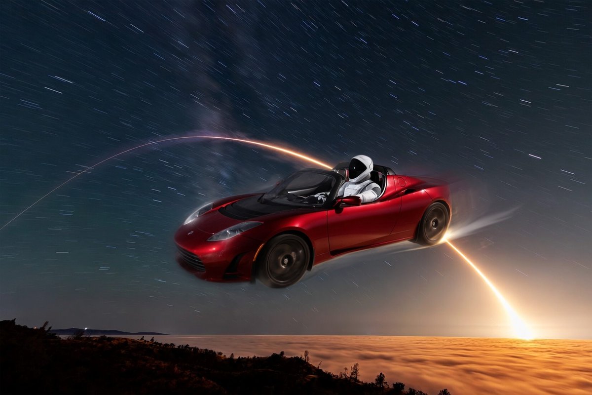 starman_cn's tweet photo. @SpaceX @NRO_gov STARMAN copy that🚗🛰️🫡 https://t.co/4uOb6FiF6t
