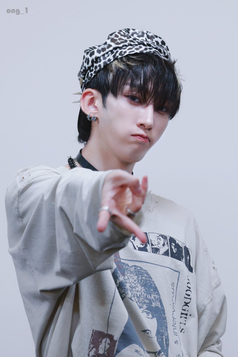 _ong_pp's tweet photo. 까꿍~~ 
#소디엑 #웨인 #xodiac #wain
#내거_귀영웨이_키링 https://t.co/y55BDQcOX8