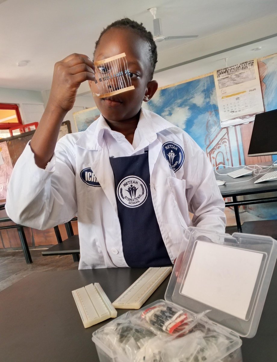 NetzahSchool's tweet photo. Students in action!  Hands-on learning at its best, measuring with multimeters, connecting resistors, capacitors, and semiconductors, and bringing circuits to life through practical exploration.

#NetzahInternationalSchool

Call/WhatsApp us on
+256 706 303 668 | 0393 243 363 https://t.co/27ZRx2gAD9