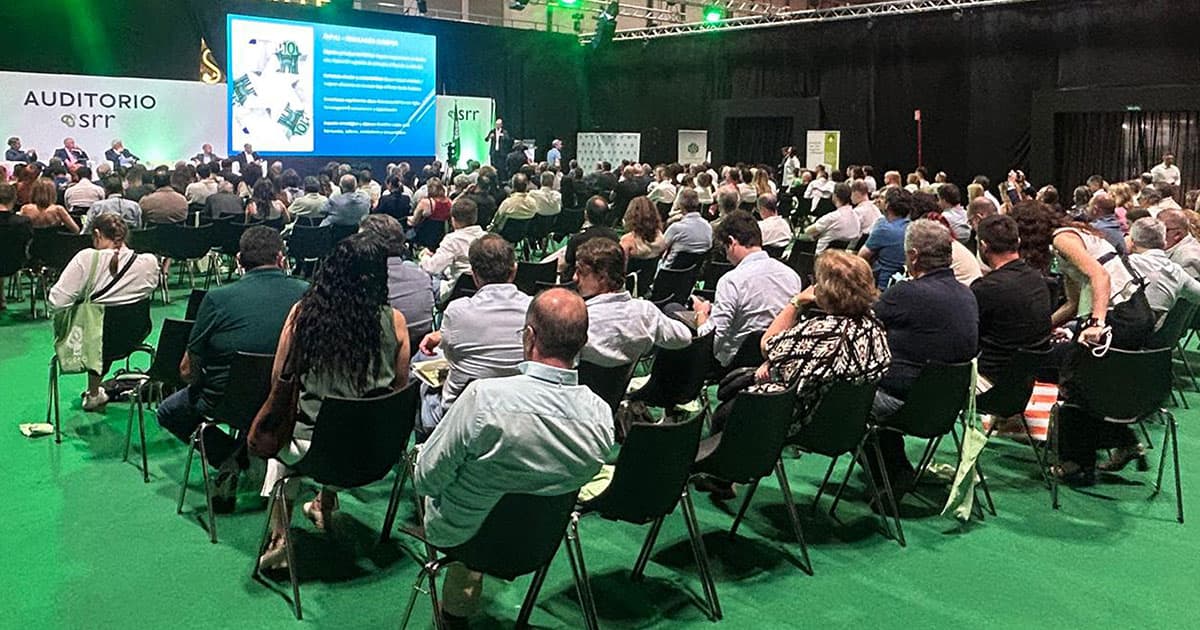 AtfProfessional's tweet photo. Spain’s ELV sector prepares for EU Regulation - SIGRAUTO’s 11th National Meeting brought together more than 400 delegates to discuss how Spain’s ELV sector should prepare for the new EU Regulation. Read more at https://t.co/v8NCw6G5ph  #AutoRecycling #ELV @sigrauto https://t.co/qNhR7qBziM