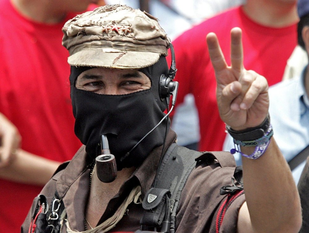 ultras_antifaa's tweet photo. “Marcos is gay in San Francisco; Black in South Africa; Asian in Europe; Chicano in San Isidro; anarchist in Spain; Palestinian in Israel; Indigenous in the streets of San Cristóbal; a gang kid in Neza; a rocker in CU; Jewish in Nazi Germany; an ombudsman in Sedena; a feminist within political parties; a communist after the Cold War; a prisoner in Cintalapa; a pacifist in Bosnia; Mapuche in the Andes; a teacher in the CNTE; an artist without a gallery or representation; a housewife on a Saturday night in any neighbourhood of any city in any Mexico; a guerrilla in Mexico at the end of the twentieth century; a striker in the CTM; a reporter writing filler stories for the inside pages; a macho man within the feminist movement; a woman alone on the metro at 10 p.m.; a bored pensioner in the Zócalo; a landless peasant; a marginal publisher; an unemployed worker; a doctor without a job; a nonconformist student; a dissident under neoliberalism; a writer without books or readers; and, of course, a Zapatista in southeastern Mexico.

Marcos is all the rejected and oppressed minorities, resisting, rising up, shouting ‘¡Ya basta!’ – ‘Enough!’ All the minorities when it is time to speak, and the majorities when it is time to remain silent and endure. All the rejected searching for a word, their own word, the one that will restore the majority to us, the eternally fragmented. Everything that disturbs power and the good consciences, that is Marcos. And for that reason, all of us who struggle for a different world, for freedom and the emancipation of humanity, all of us are Marcos.”

Within the Zapatista Army of National Liberation, the clandestine Mexican movement rooted in anti-capitalist, Indigenous and anarchist ideas, there are around 76 commanders, but only one subcommander.

The subcommander is the highest position in the hierarchy, despite the name, which refers to the fact that he stands below the people, who are considered the highest authority.

Subcomandante Marcos, regarded by some as the new Che Guevara, always appeared wearing a ski mask and his identity was never definitively established. However, according to the Mexican government, he is Rafael Sebastián Guillén Vicente, born on 19 June 1957.

In a 2006 interview, Marcos stated that the Zapatista movement did not seek to take political power in Mexico, but rather to legitimise popular and Indigenous demands through forms of self-government.

Marcos’s great communicative ability was also expressed through his writing. His political activity extended into literature as well. He was the creator of Old Antonio and Don Durito of the Lacandon Jungle, characters representing Indigenous culture and Western culture respectively.

In 2014, by his own admission, the revolutionary Subcomandante Marcos ceased to exist, undergoing a symbolic death and rebirth under the name Subcomandante Galeano.
