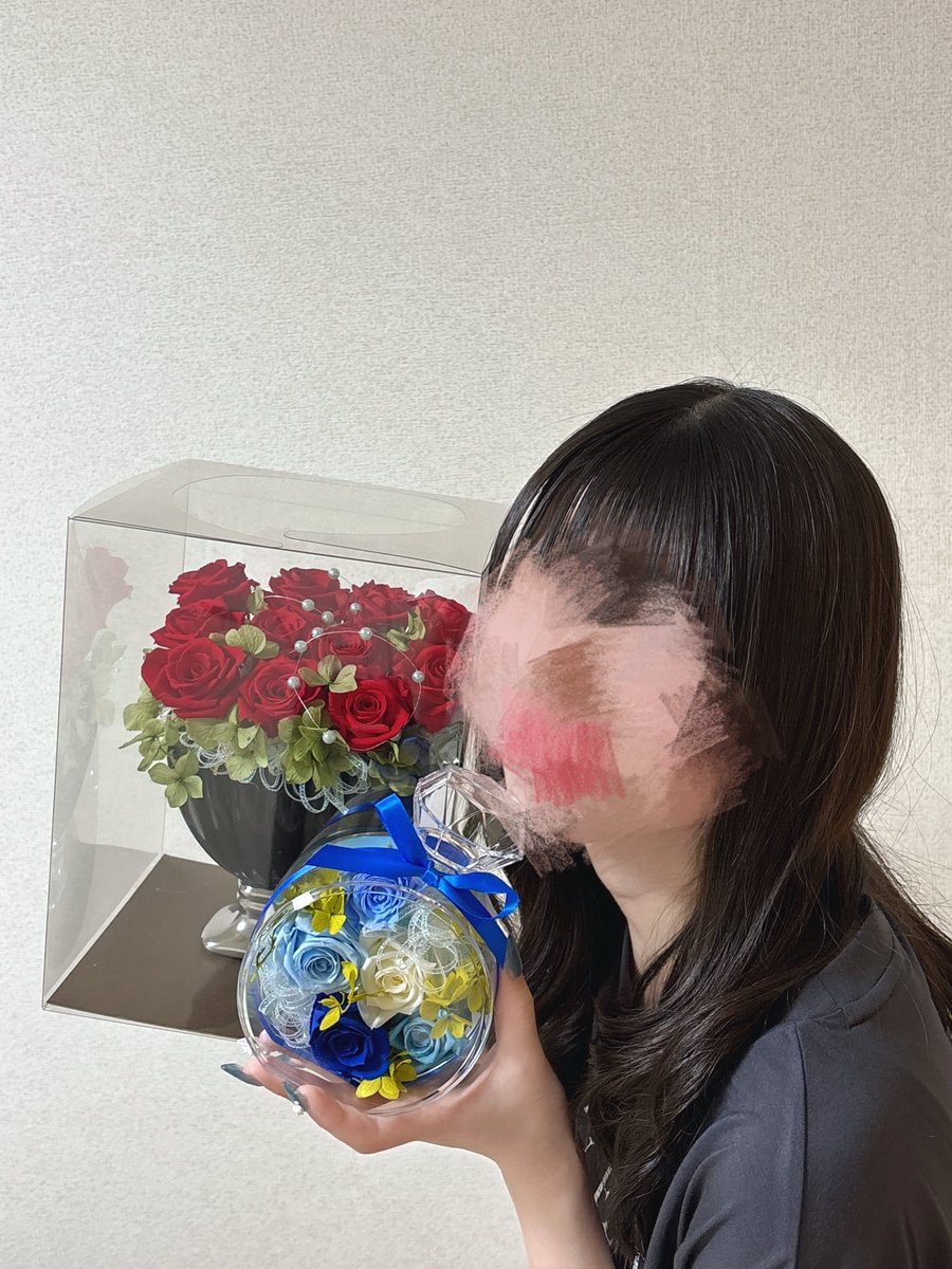 unicorn__koya's tweet photo. プロポーズしてもらった☺️🌹
めちゃしあわせ https://t.co/LSCSUlqh9r