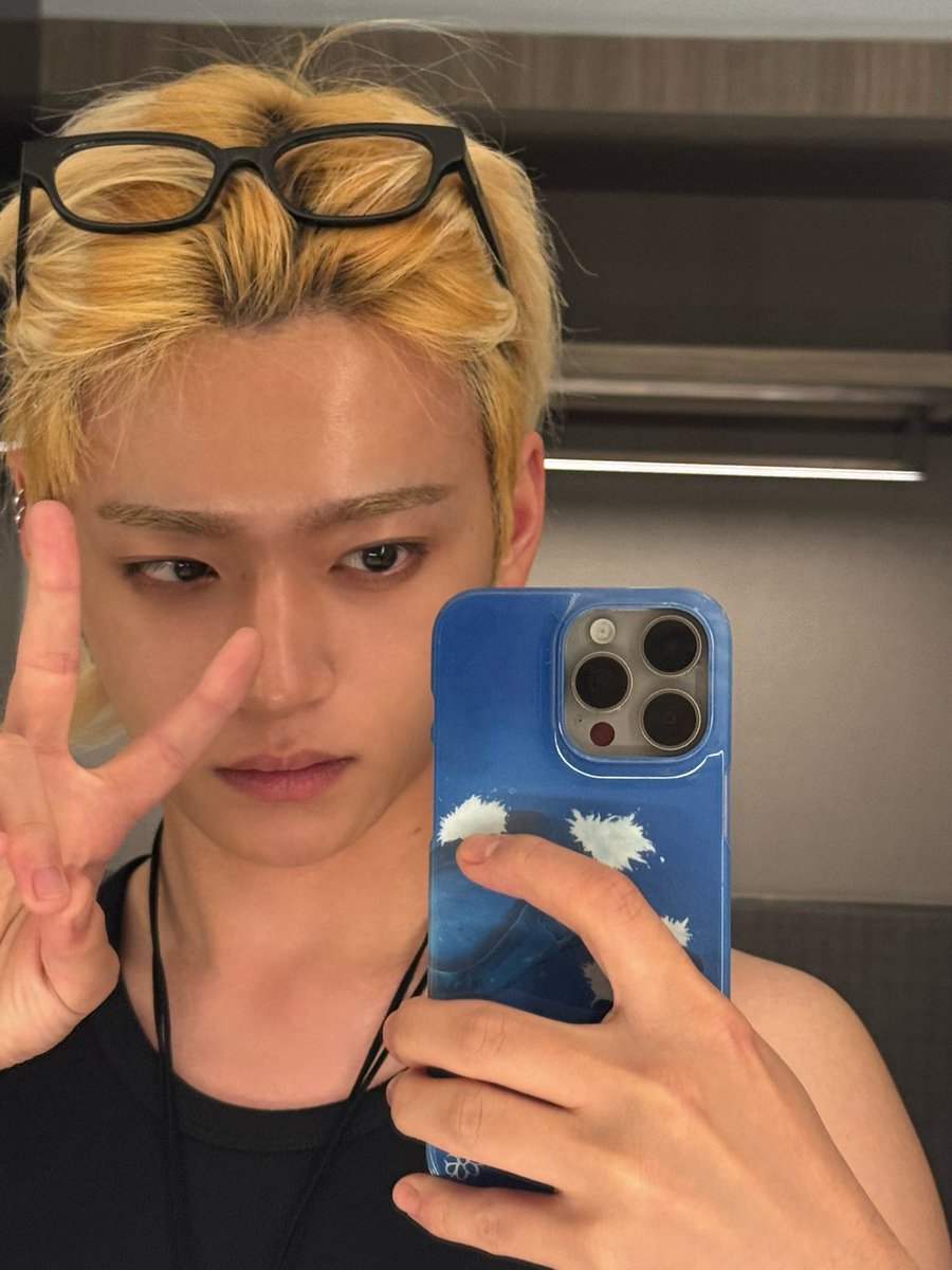ilovejaeeh's tweet photo. 아니 얼굴이 반쪽이 됨.......... ㅜㅜ https://t.co/j2SwO0KJGu
