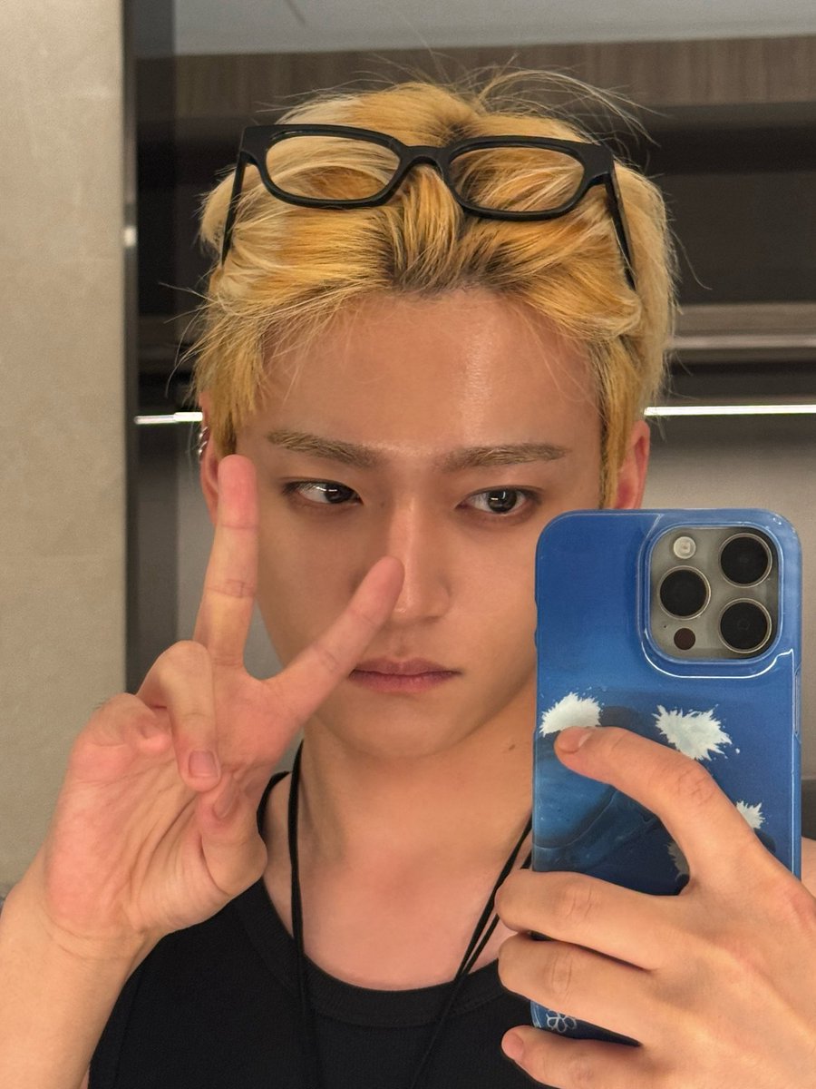 ilovejaeeh's tweet photo. 아니 얼굴이 반쪽이 됨.......... ㅜㅜ https://t.co/j2SwO0KJGu