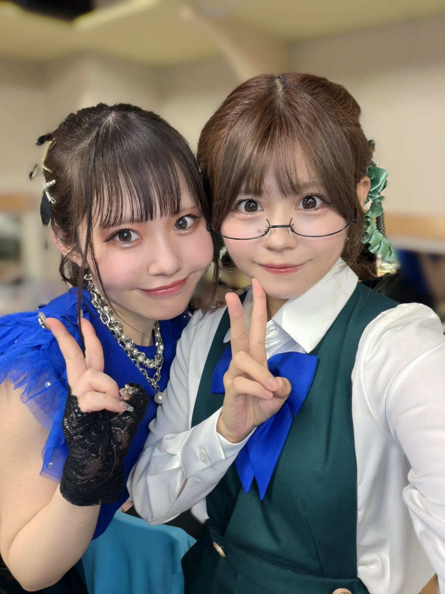 kashiwagi_siiin's tweet photo. #魔銃ドナー
3日目ありがとうございました！✨
もう折り返し、、！はやいなあ
大切に麻美として生きれる時間を生きます！

チェキとか特典会とかもありがとう！！
大切な時間です🫶

とっきーれにちゃんと
とある3人組で！🫶🫶 https://t.co/p8T606yTuj