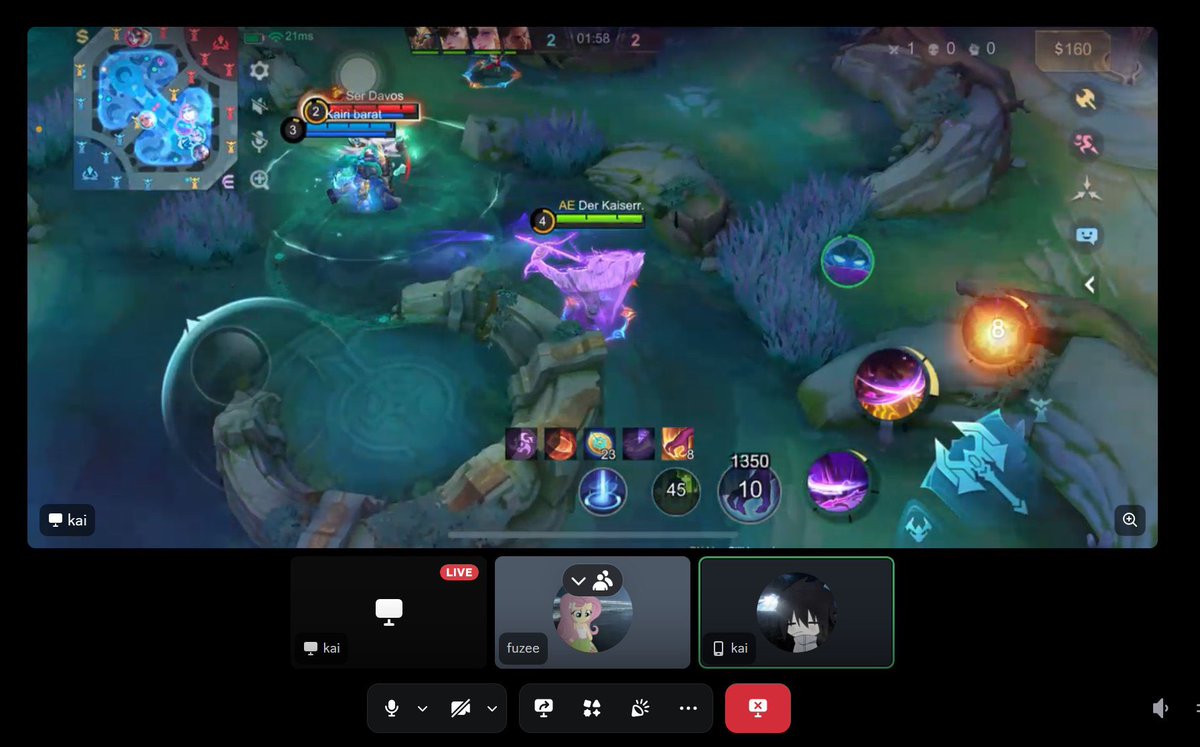 lifesofuni's tweet photo. ini dia latihan sm pt nya buat ikut tournament tapi tetep share screen, my own personal streamer😋 https://t.co/GBZWkQ34a6