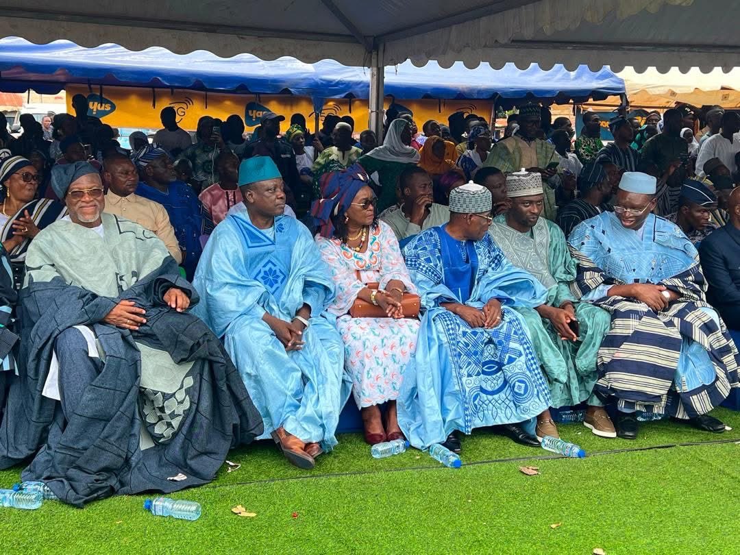 EssowavanaAdoyi's tweet photo. J’ai eu l’honneur de prendre part à l’édition 2026 de la fête traditionnelle N'Dobiti, aux côtés de mes frères et sœurs, ce samedi 13 juin 2026 à Tchamba. 

Bien plus qu’une simple célébration, N'Dobiti est un moment privilégié de retrouvailles entre les filles et fils qui ⤵️ https://t.co/rfYP5ZDMIs