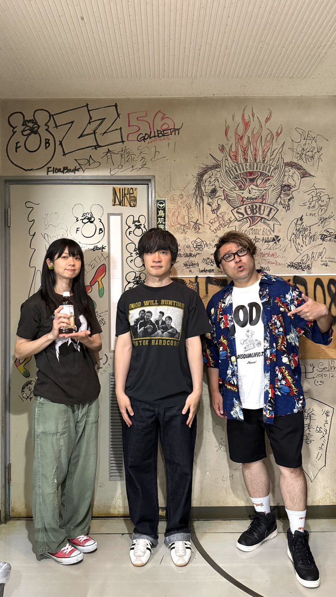 BBB_Staff's tweet photo. ＼「Lyrical Tattoo」金沢公演ありがとうございました／

ご来場いただいた皆さま、ありがとうございました！
次回は、6/20（土）長野公演です！
皆さまをお待ちしております！

◎公演情報
🗓️6月20日(土)
📍長野・ライブハウスJ
OPEN 16:30 / START 17:00

◎グッズ販売
・先行販売 15:00～16:00（予定）
・開場16:30～終演後の販売を行います

▷Tour「Lyrical Tattoo」残り5公演
＊6/20（土）長野・ライブハウスJ
＊7/3（金）北海道・BESSIE HALL
＊7/5（日）青森・青森Quarter
＊7/10（金）福岡・DRUM Be-1
＊7/11（土）熊本・熊本 B.9 V2

🎫一般発売受付中
▶イープラス
🔗 https://t.co/bMoNOnYhqq
▶チケットぴあ
🔗 https://t.co/n9nosLSPeJ
▶ローソンチケット
🔗 https://t.co/ljmtWv3Enf

#baseballbear