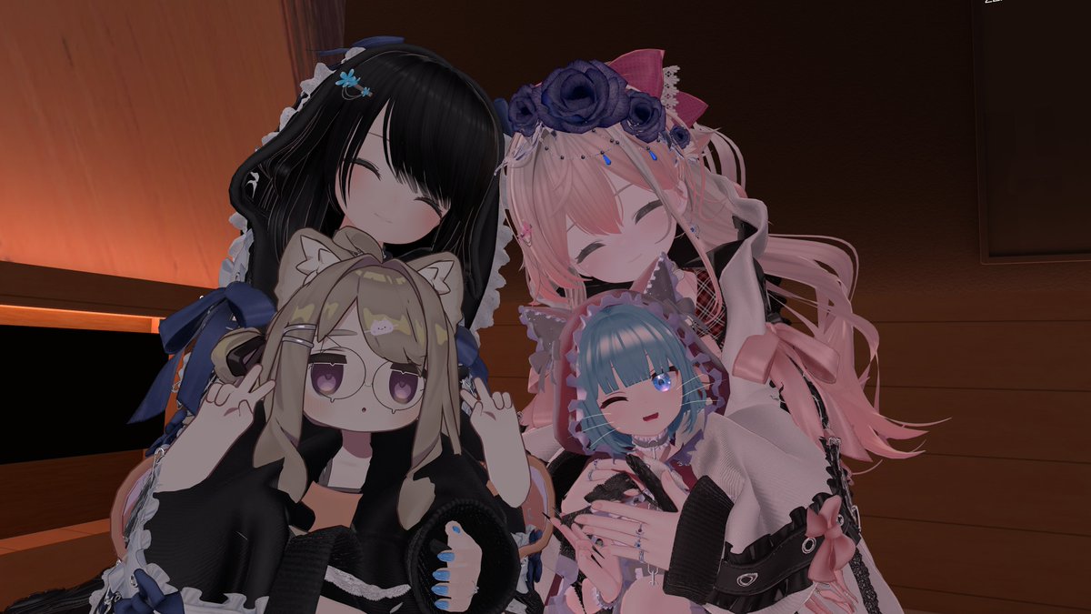 りこ(rikorotte)@VRC tweet media