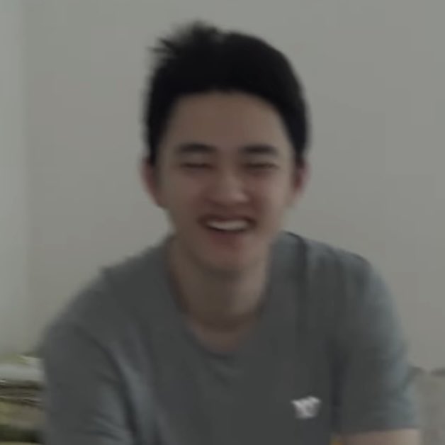 SHY2_Dyo's tweet photo. 자고 일어나면 따끈(?)말랑해지는 바부탱이 https://t.co/lV5uvesASb
