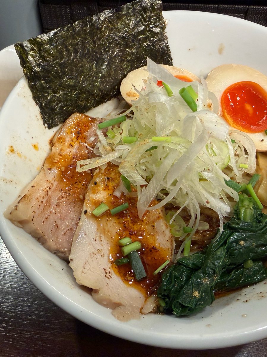 overflowauto's tweet photo. 今日たべた油そばを名乗った実質汁なし担々麺 https://t.co/5h3ecDnYzo