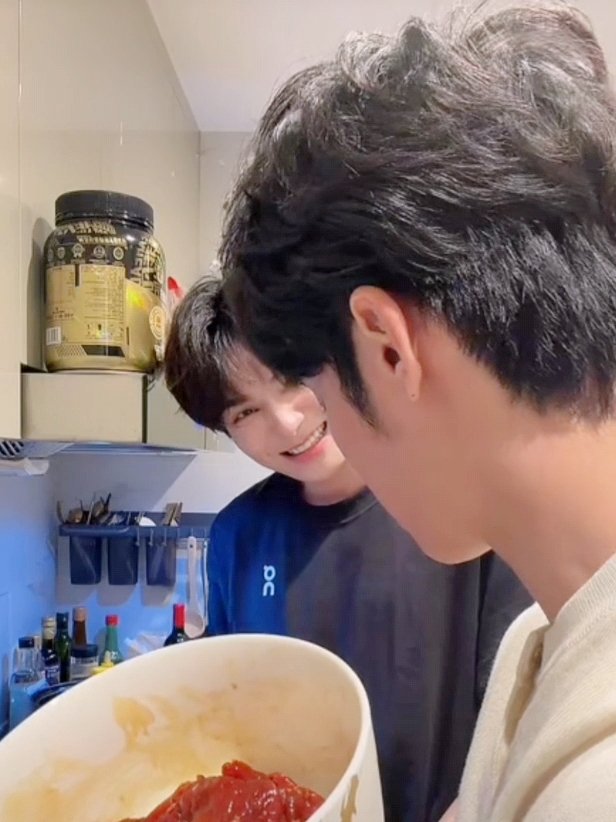 บีอิววววว🧡💛 พี่จะเป็นมัมหมีน้องเจาเจาให้ได้เลย❤️💜 tweet media