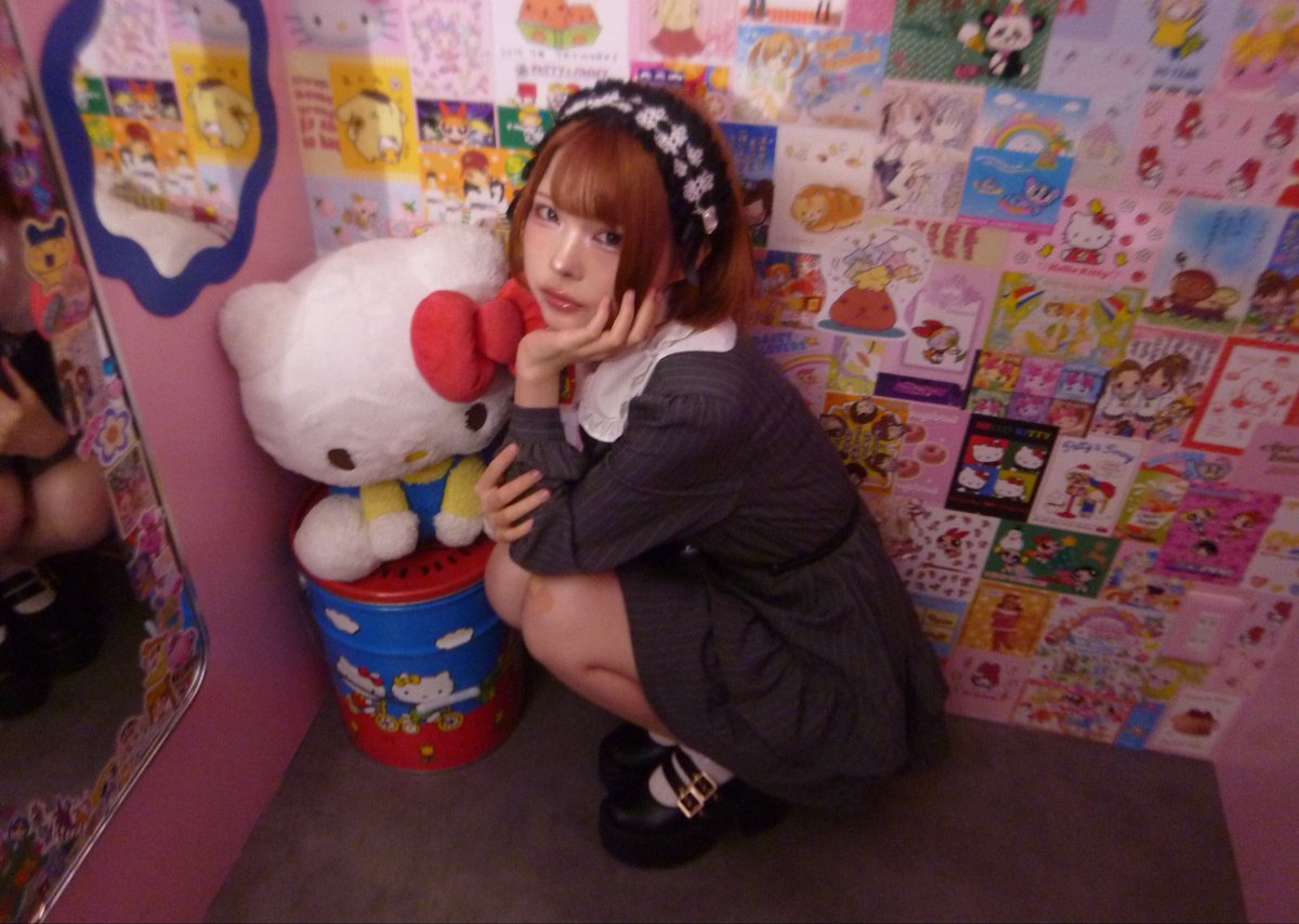 mugi_maro_IDOLY's tweet photo. 2人きりで 「話さない？」
 #IDOLY https://t.co/ANKTUVy3im