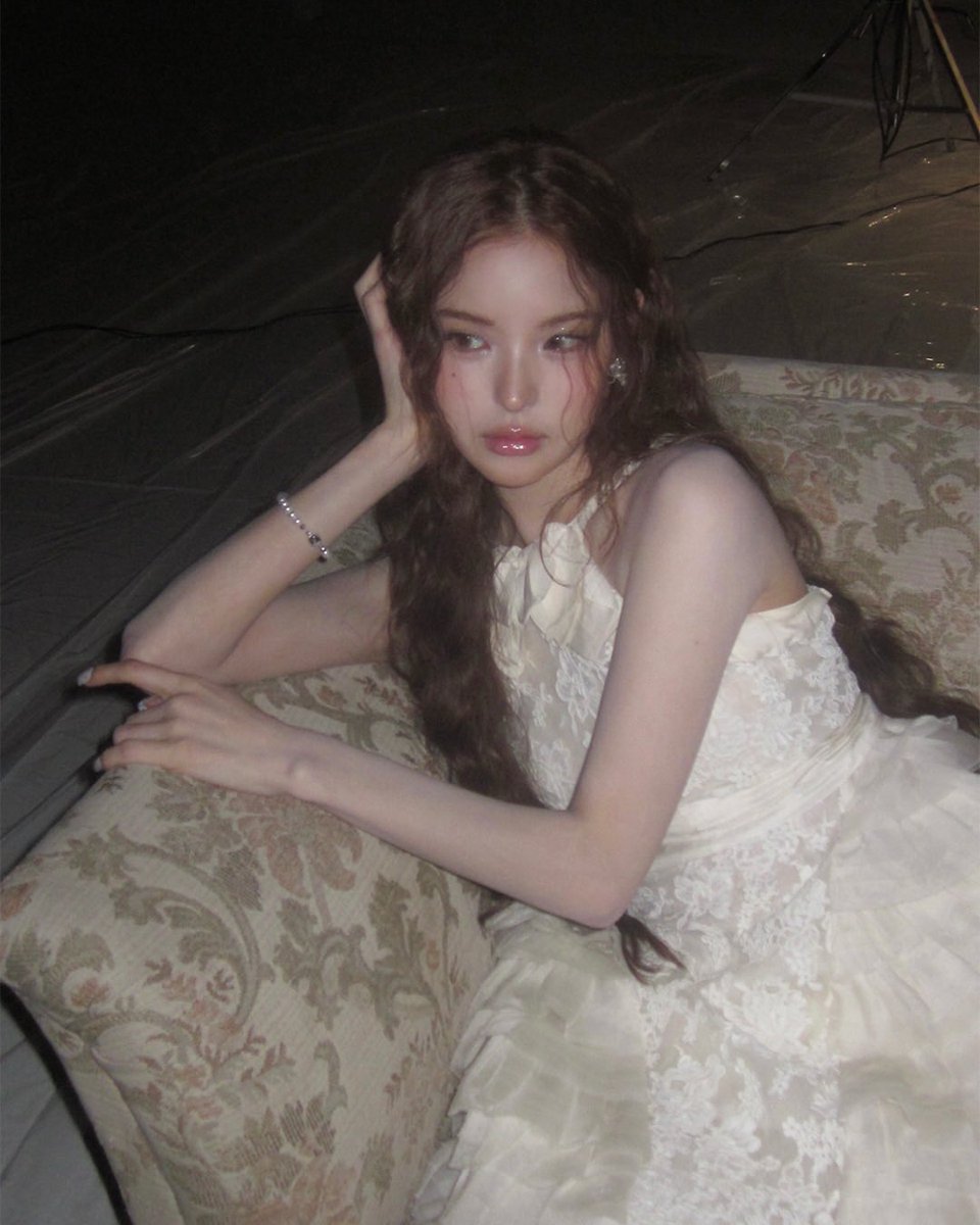tominryus's tweet photo. tomioka mai you are so angelic https://t.co/LH1nxHPBdr