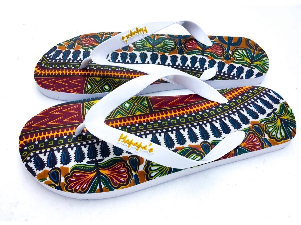 __Mapapas__'s tweet photo. L’Afrique aux pieds du monde.
Chaque pas célèbre la créativité congolaise.
Made in Congo. Designed for the world.
#MadeInDRC
#Kinshasa
#RDC
#AfricanInspired
#AfricanStyle
#Afrocentric https://t.co/3kp5naG1sv