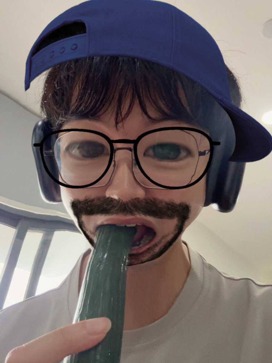 wwcha0392's tweet photo. 无意识进食中 https://t.co/RhnIF5Qxa9