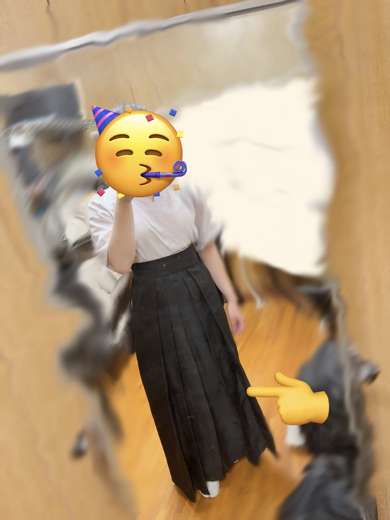 Alu_ToSe77's tweet photo. 久々に袴アイロンかけたらちょっと綺麗になってうれしー💕
お姉ちゃんに沖田ちゃん勧められてるから、あとはウィッグと浅葱の羽織とか細かいところ準備したらいけるかも…??
早くお姉ちゃんの以蔵さんと並びたいのぉ
🥳 https://t.co/m31N6hQYw0