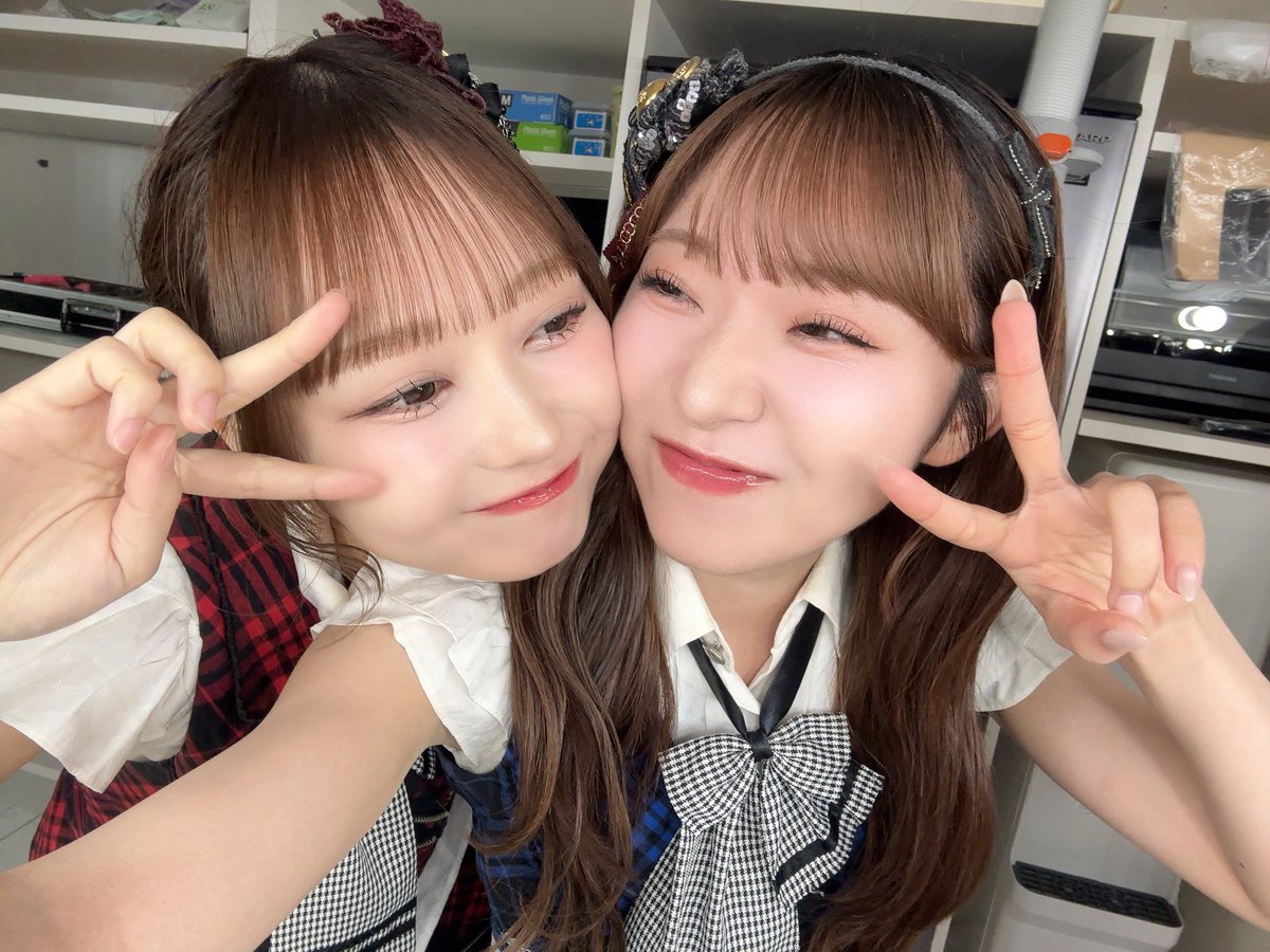 MizukiYamauchi's tweet photo. #RESET公演 
ありがとうございました！！

新劇場×通常公演で
まほと共演できてほんと良かった🥹
さびしい！だいすきよ！

うちわやペンライト
コールもたくさんありがとうございました🫶🏻✨ https://t.co/LqwHy7TgTx