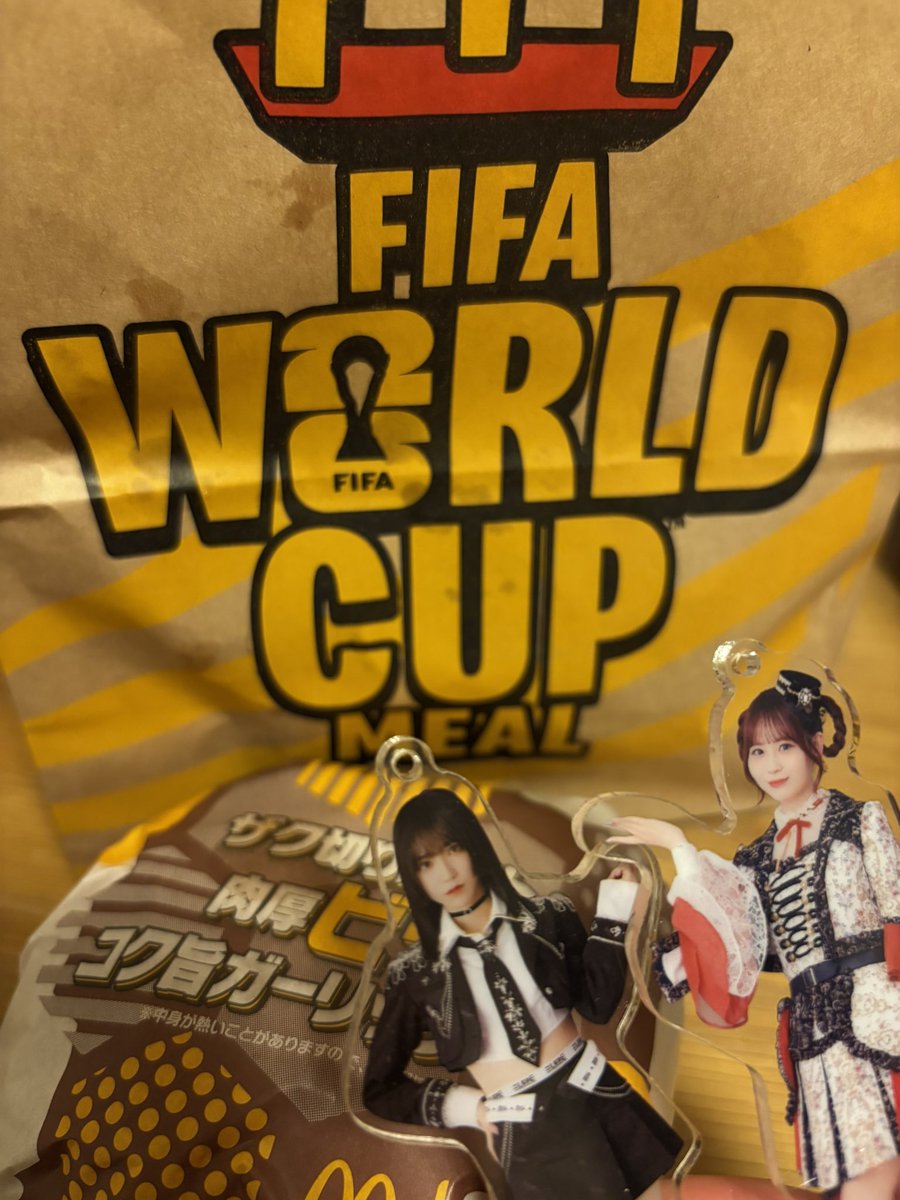 ゆーな tweet media