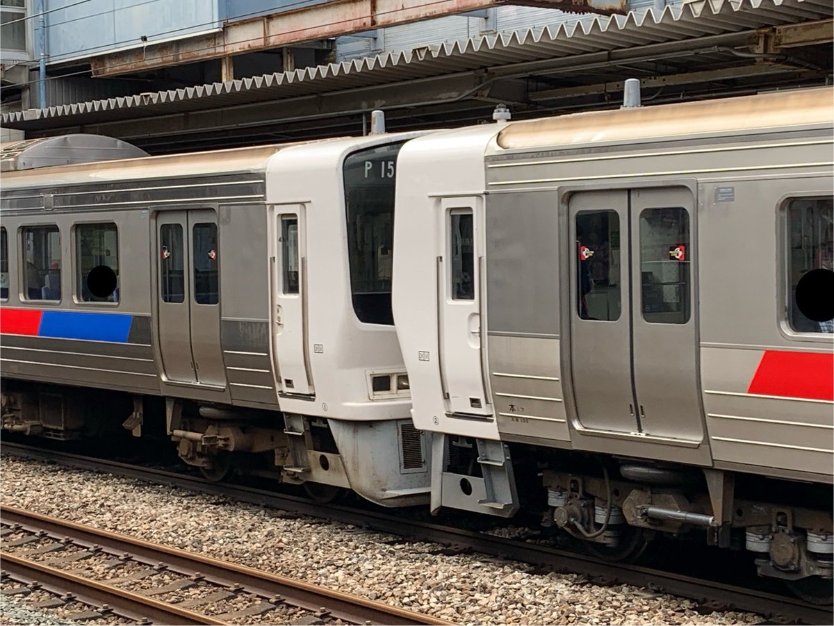 Signal7121's tweet photo. #あんなゴロゴロいた時代が懐かしい
西鉄バス58MC車と811系未公開車同士の連結や改造前の813系や817系
平成時代はこんな感じだな https://t.co/6oHaIKu4Rv