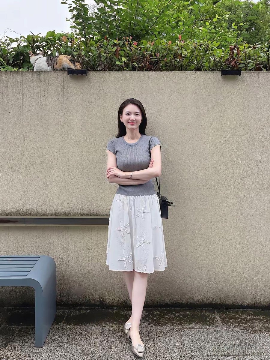 UFO Captain 婷 tweet media