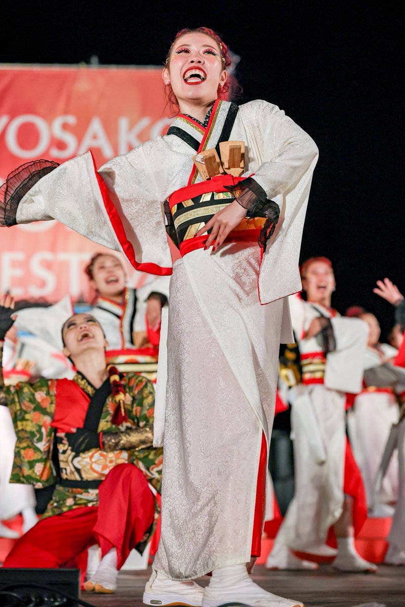 8warejet1's tweet photo. 第35回YOSAKOIソーラン祭り
・
ファイナル進出おめでとうございます✨
・
・
大通公園西8丁目会場　ファイナルステージ
2026.6.14
粟津おすえべ花吹雪
・
・
#YOSAKOIソーラン祭り #粟津おすえべ花吹雪 https://t.co/T8ayaiEdfz