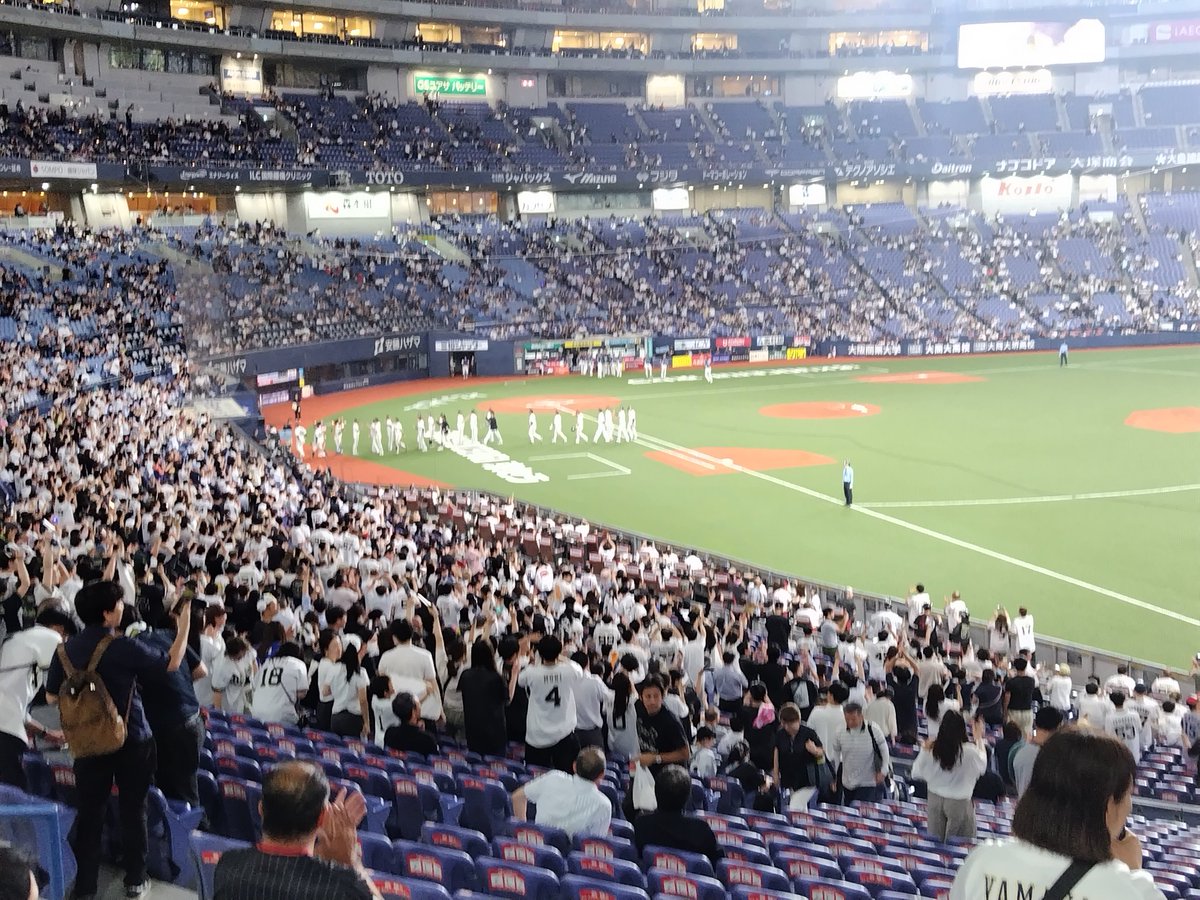 tomoki0301s's tweet photo. おりほー
さよなら https://t.co/hrGOiYrFEl
