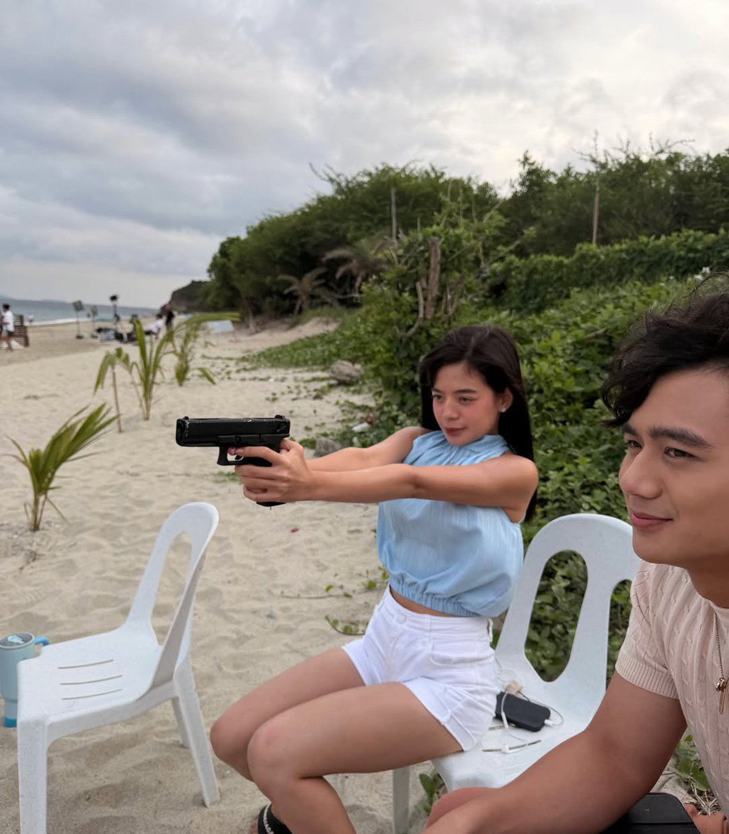 cacascloud's tweet photo. jade with her kuya leon <3 — but i'll gladly take this as caca and rivriv crumbs. immensely proud of you both. i love you two so much. 🫀 https://t.co/9zntmW5MZ6