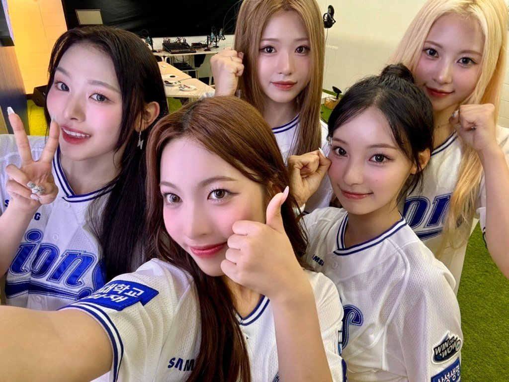 wonioa's tweet photo. @junthwie aku merasa terhura berat ada yang ngefans. foto cantik dari grup aku. >__< https://t.co/Mv7OuuTZmP