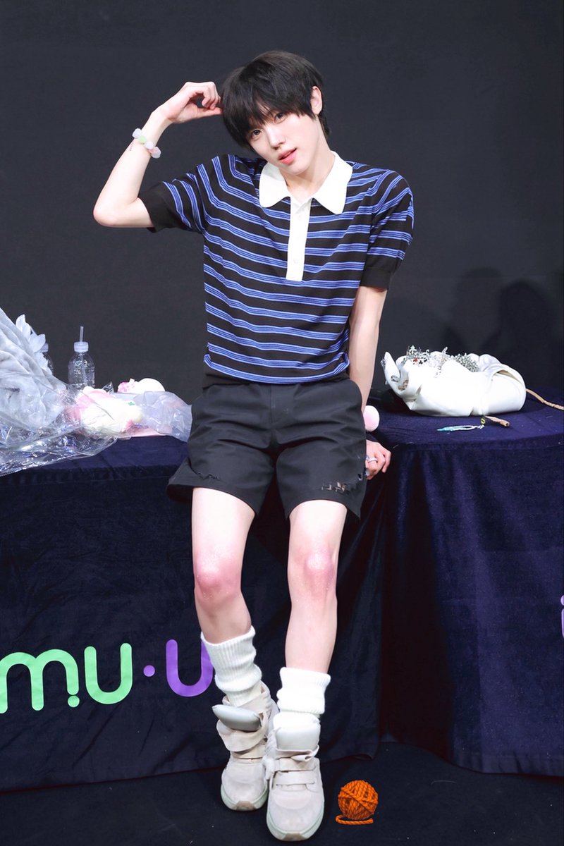babytokkii_'s tweet photo. 260619

이 착장으로 하자고 한 거 성미니 의견이래용 너무 기특하죠 💧💧 

#크래비티 #성민 https://t.co/yBOTlAv9Ql