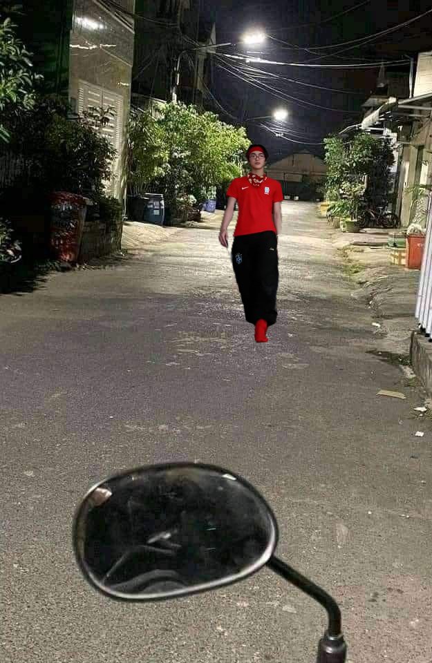 youngkiekie_'s tweet photo. GAESSS TOLONGGG INI GW MAU GEBER SUPRAAA TAPI ADA ADIK ADIK YANG MENGAHALANGI..............dia mau malak ultra mimi kahh?? https://t.co/FK7bmDgn0L