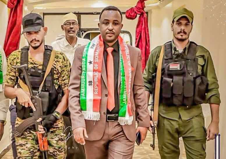 JSLToday's tweet photo. 🚨 #Breaking - Somaliland Ambassador to Yemen Kidnapped by Houthis 🇾🇪 

Hargeisa / Aden — The relatives of Idris Adan Raage, the Ambassador of the Republic of Somaliland to Yemen, have publicly stated that he was kidnapped by the Houthis on Sunday, June 14, 2026 (the same day as President Irro’s State Visit to Israel 🇮🇱). 

In a statement addressed to the Somaliland community, the family said the Somaliland government is working to secure his release. They added that the Somaliland office in Aden was raided the previous day.

According to the relatives, Yemeni authorities refused to allow his lawyer to be present. They said they have no direct contact with Ambassador Raage and have received information only that he is being held at the Yemeni Intelligence and Security Center.

The family has called on the Somaliland government to provide them with details about their son’s current whereabouts and condition.