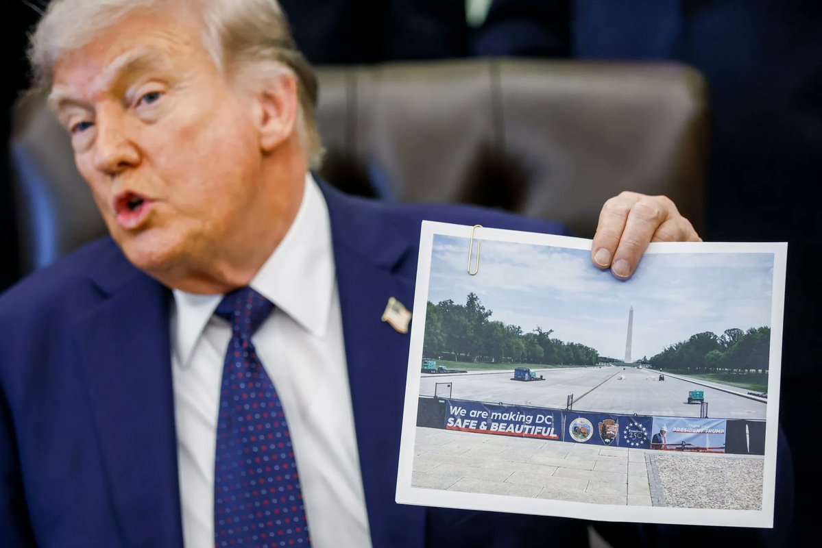 DD_Geopolitics's tweet photo. 🇺🇸 Trump's $14M Reflecting Pool Falls Apart Within Days — Algae's Back, Paint's Peeling

Trump ordered the Lincoln Memorial Reflecting Pool renovation in April, calling the existing pool "filthy dirty" and demanding the bottom be painted "American flag blue." Original estimate: $1.8 million. Final cost, per federal contract records: somewhere between $14.2 and $14.8 million, depending on which outlet's contract summary you read — the contractor told NBC the price rose because "the park service added work to the original scope."

Weeks after refilling, the pool turned green with algae again. NPS dumped hydrogen peroxide and ran "nanobubble ozone technology" to kill it. Within days, the new blue coating started peeling off the bottom anyway — high pH from the algae treatment may be stripping it.

A separate $1.7 million water-purification contract, awarded without competitive bidding, went to a firm owned by longtime Trump donor John Cafaro. Interior denies any connection.

A nonprofit is now suing the administration over the repaint itself, arguing the original lighter color reflected the monument better and the change was unlawful.