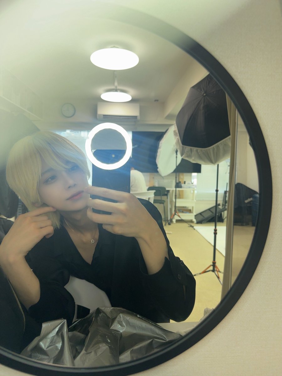 roro_hinata's tweet photo. 黒シャツ好きでしょ https://t.co/03nstJDqvO
